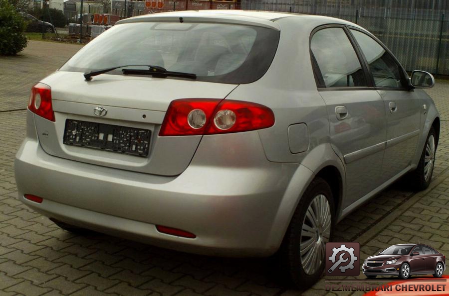 Airbaguri chevrolet lacetti 2004