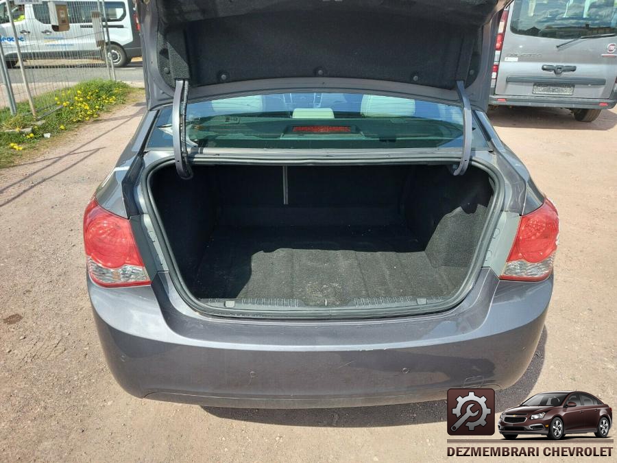 Ansamblu stergatoare chevrolet cruze 2010