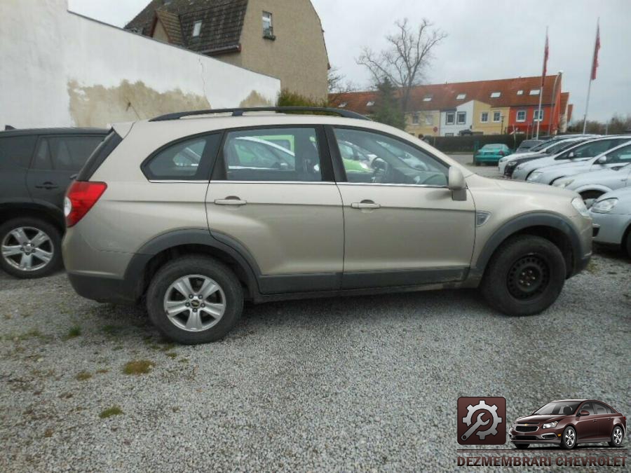 Balamale hayon chevrolet captiva 2007