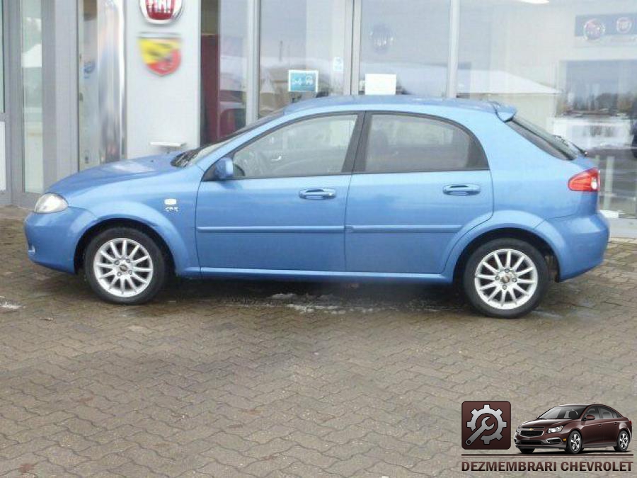 Balamale hayon chevrolet lacetti 2004