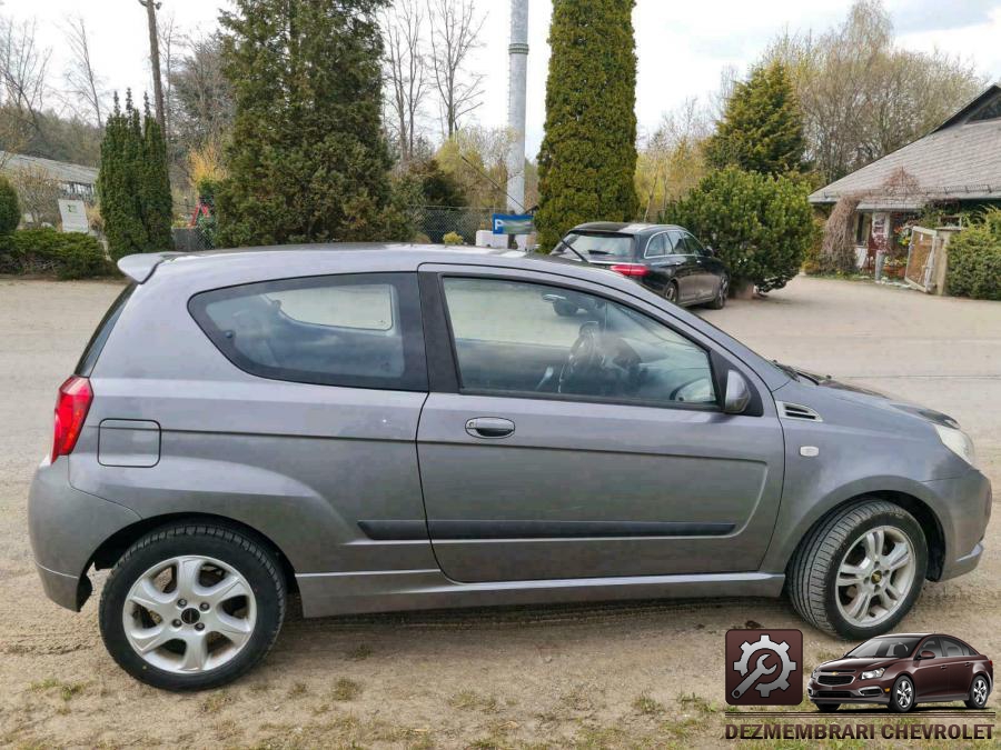 Bara spate chevrolet aveo 2004